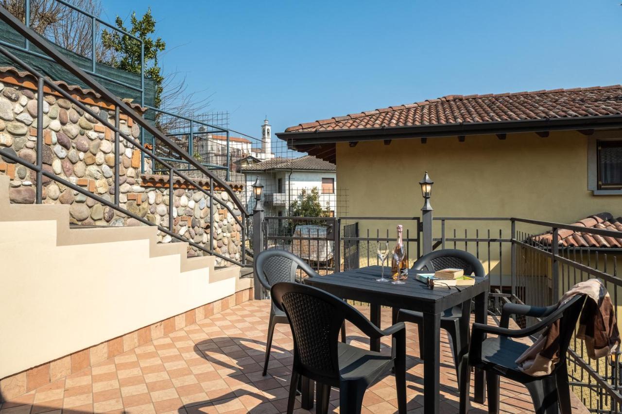 Casa Del Gatto Apartman Paratico Kültér fotó